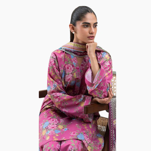 Pink Floral Digital Printed Khaddar 3 Piece Suit