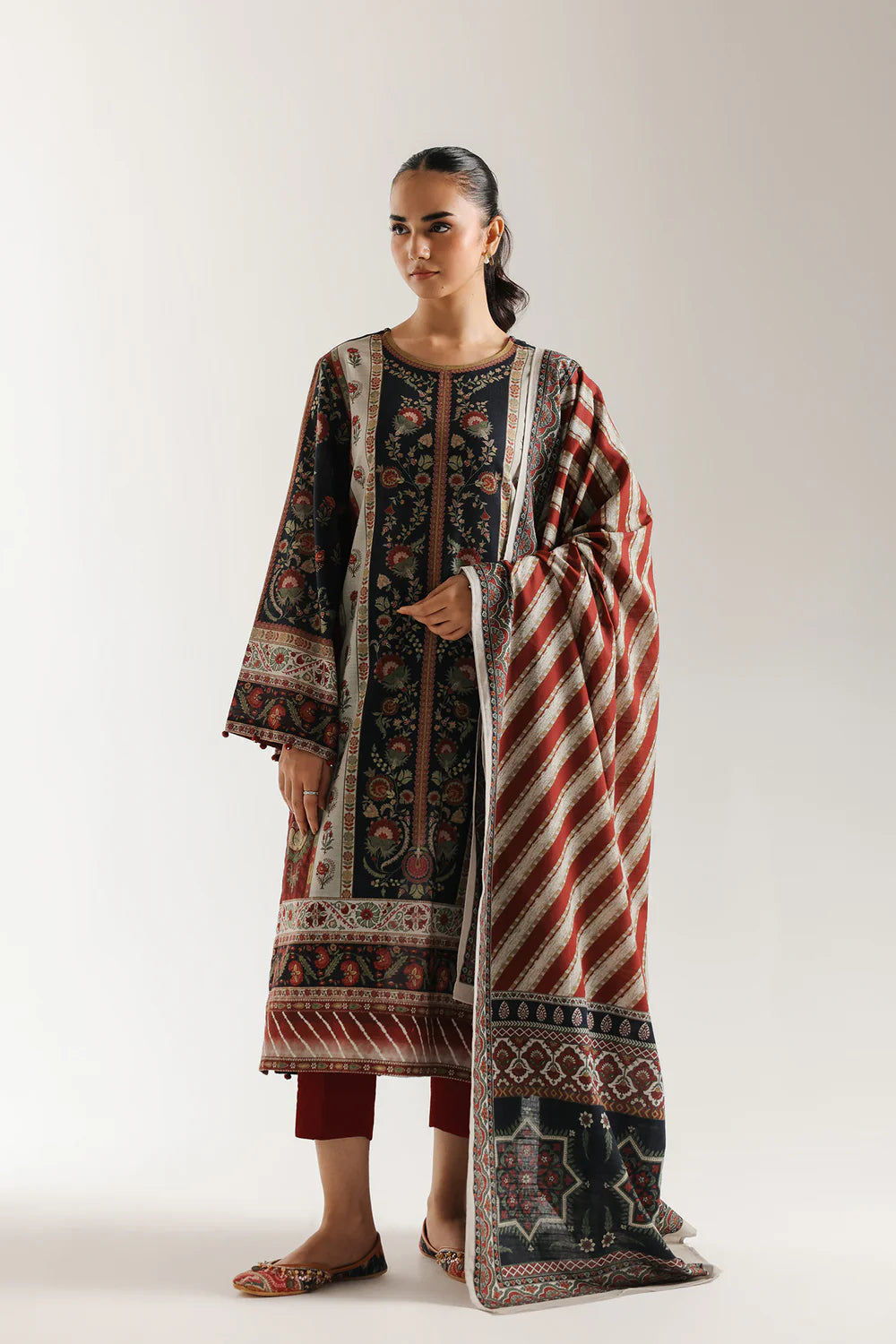 ETHNC WOMEN - WINTER COLLECTION