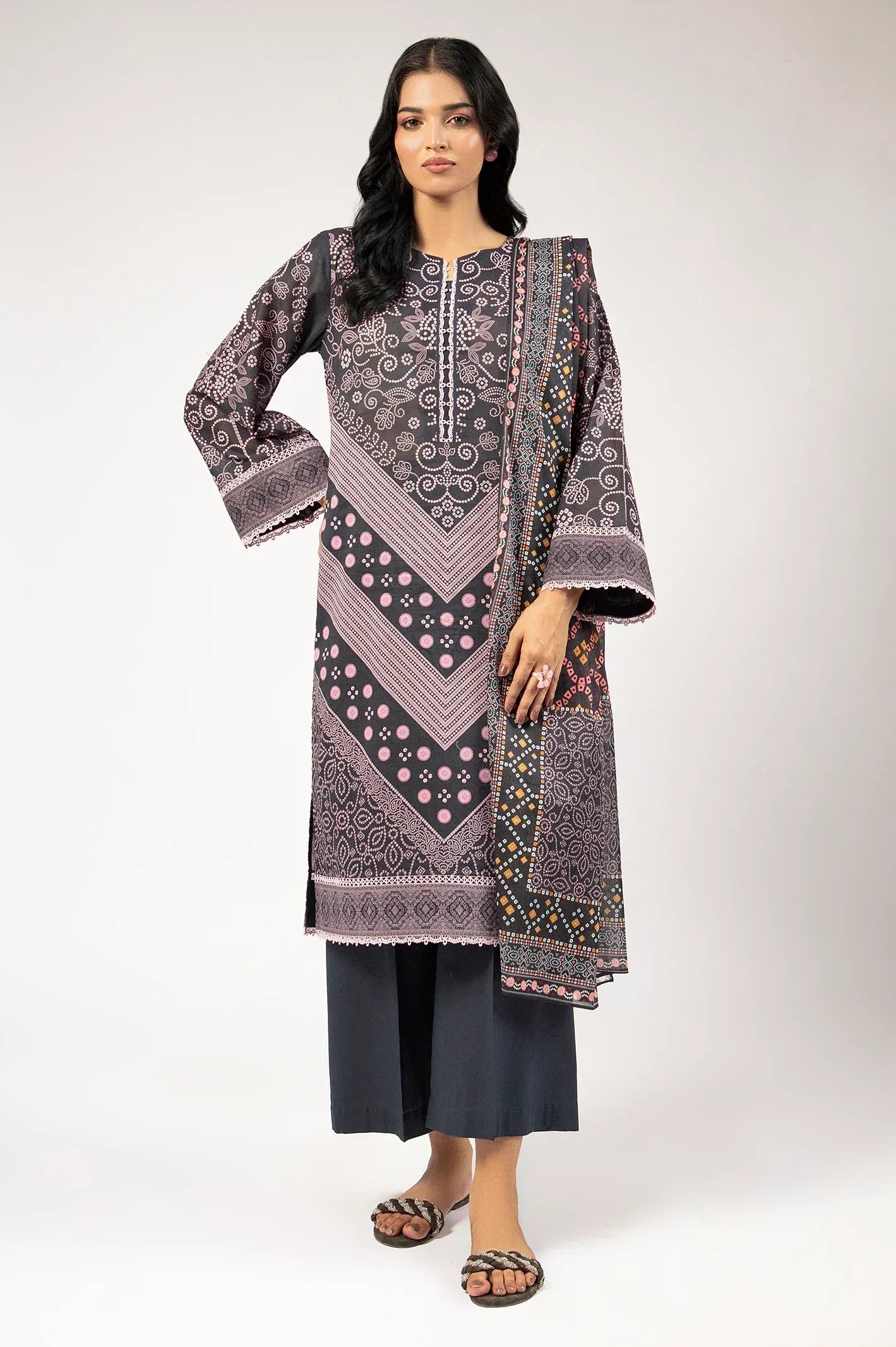Printed Lawn-Black Unstitched 3PC
