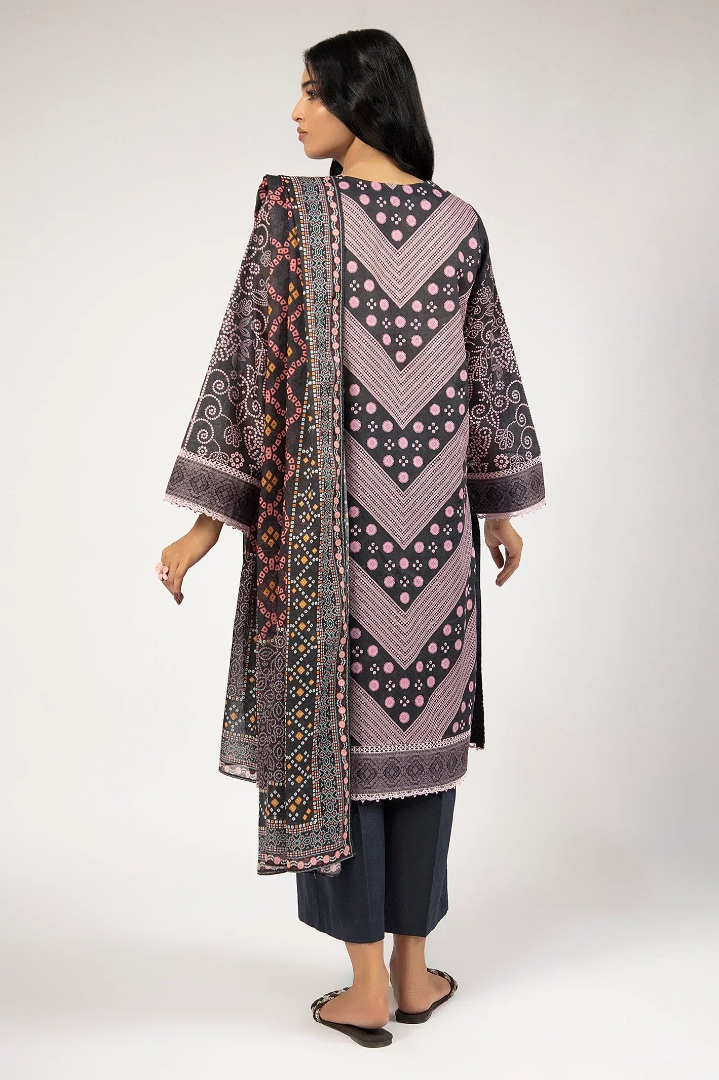 Printed Lawn-Black Unstitched 3PC